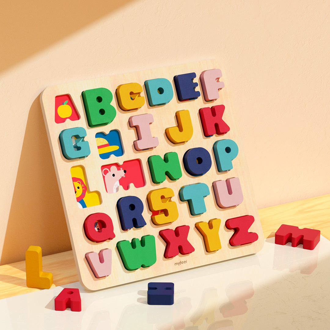Puzzle con mollette di legno: alfabeti