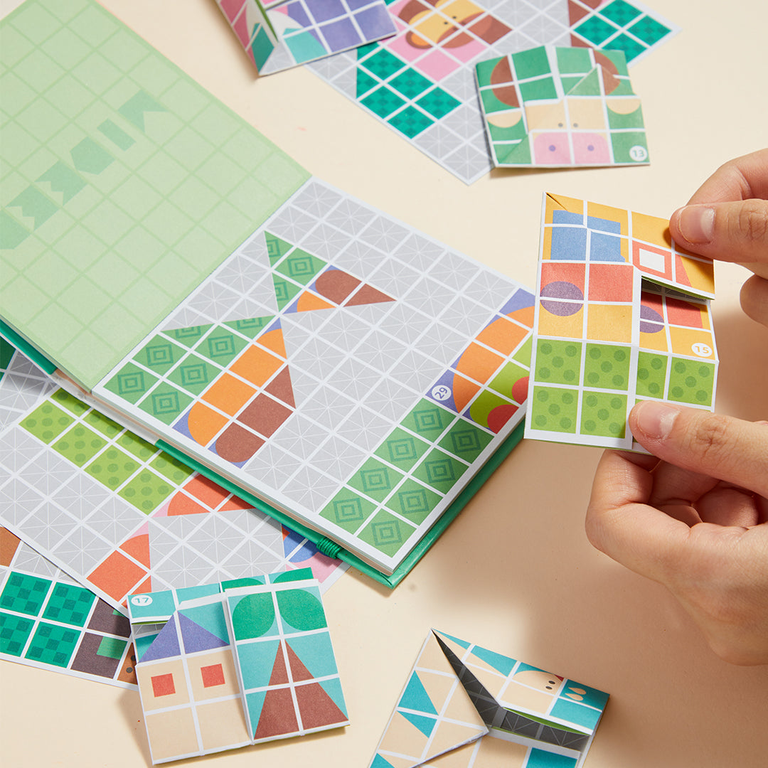 Origami Board Game Versatile Geometry Papercraft: Intermediate